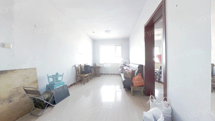 亿隆富贵名苑二手房实景图