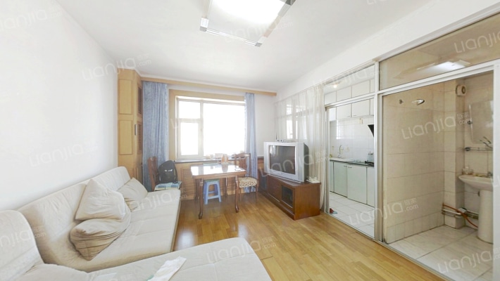 二二八厂宿舍二手房实景图