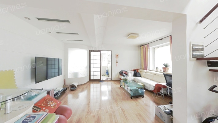 锦江花园二区二手房实景图