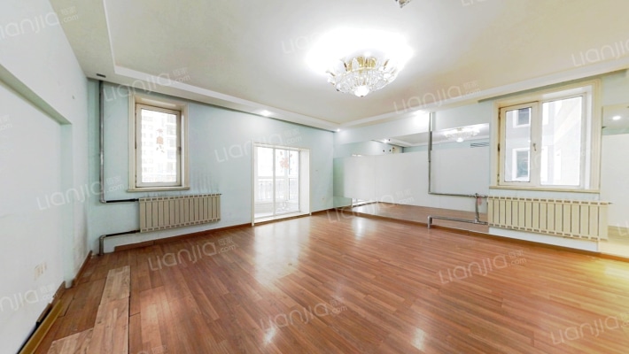 星河国际  湘江路二手房实景图