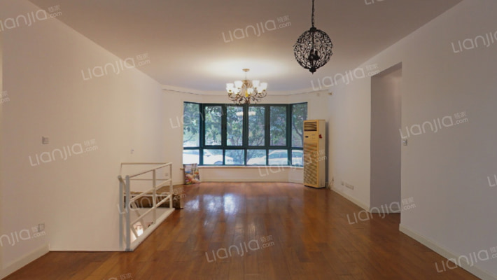 世博花园二手房实景图