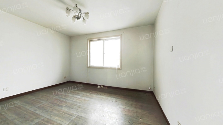 碧水华庭二手房实景图