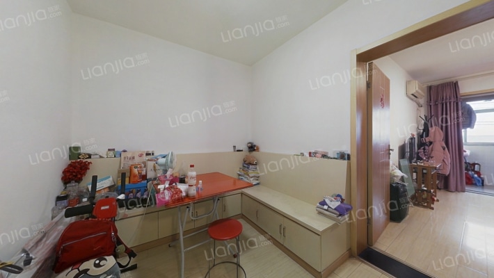 镇江路晚市二手房实景图