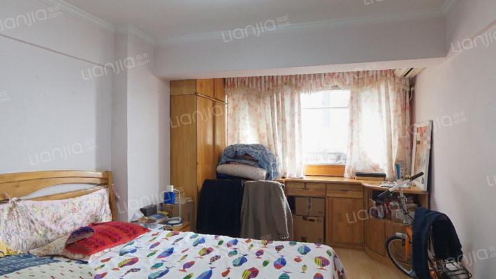 金鹏大厦二手房实景图