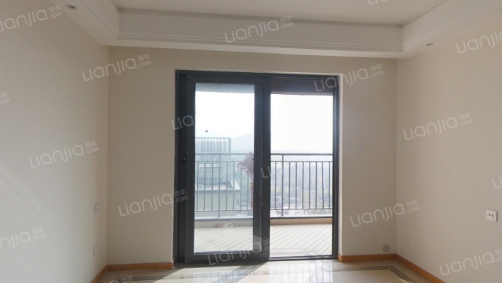 中信泰富海麟苑二手房实景图