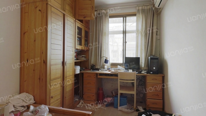 金贸新村二手房实景图