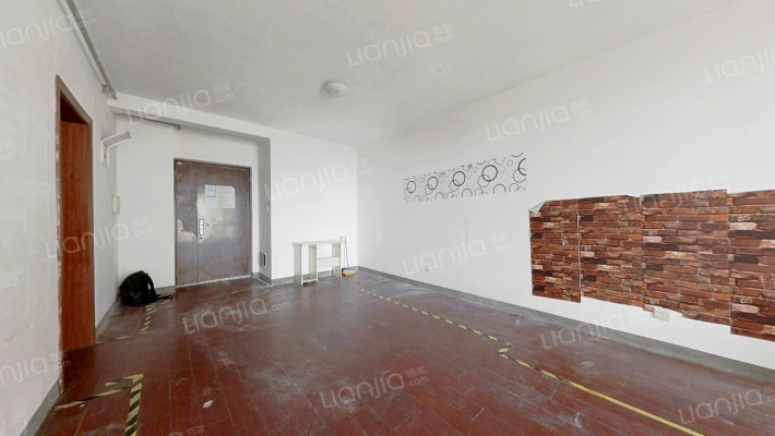 新未来花园泊爵二手房实景图