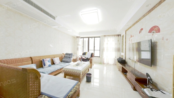 晨曦怡庭二手房实景图