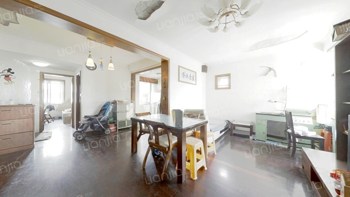 玉兰新村二手房实景图