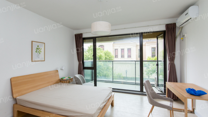 绿城翡翠城三期全景落地窗,边套大4房!