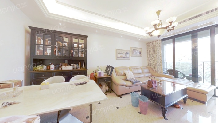 田园牧歌听泉苑二手房实景图