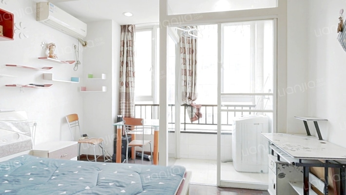 金鹭银座二手房实景图