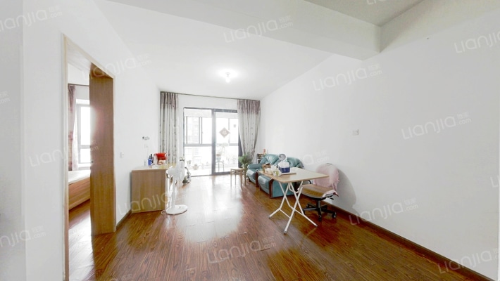 惊驾名庭C区二手房实景图