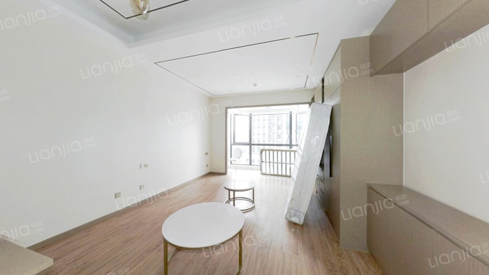 七里垫街132号二手房实景图