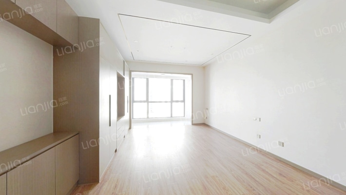 七里垫街132号二手房实景图