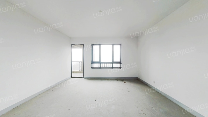 蓝海花园小区二手房实景图