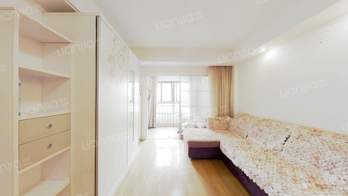 中河名庭二手房实景图