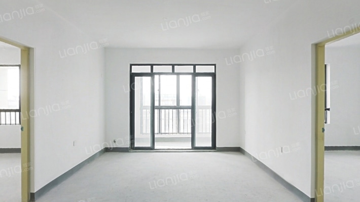 望春佳苑二手房实景图