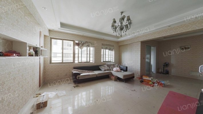 丽江花苑二手房实景图