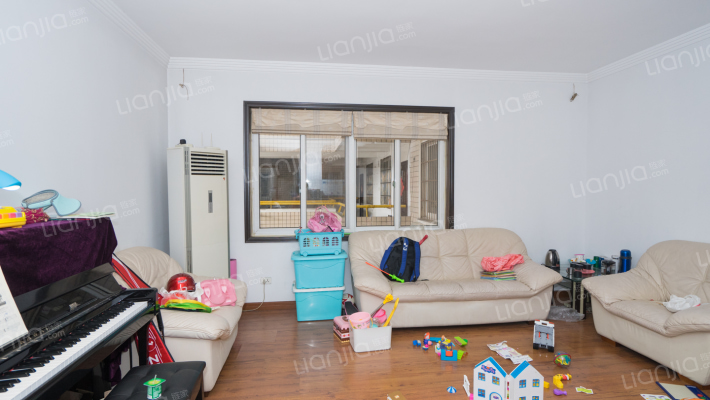 金华百盛大厦房价怎么样百盛大厦房源户型图小区车位交通地址详情分析