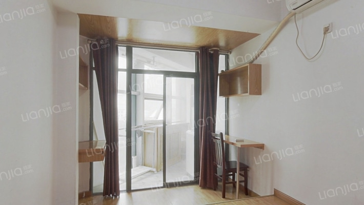 自由舱公寓二手房实景图