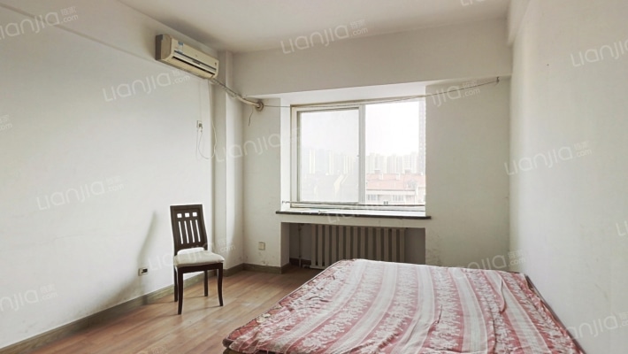 太宁花园紫云阁二手房实景图