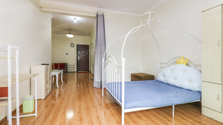 赭山春秋1室1厅东南