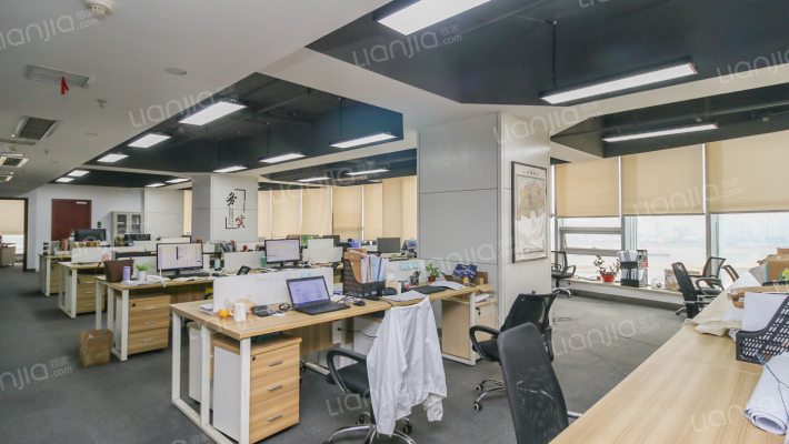 新地中心二手房实景图