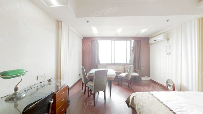 蓝天碧水新世界二手房实景图