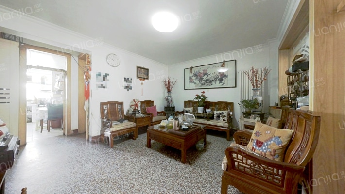 青后小区三区二手房实景图