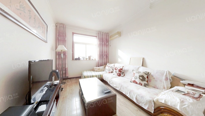 凤凰山路26号二手房实景图