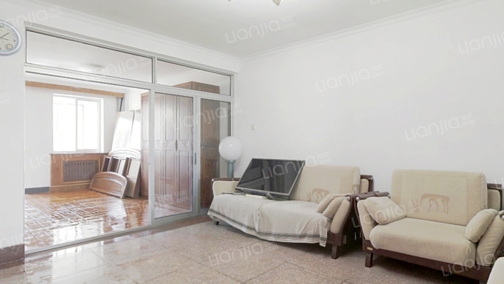 宏泰小区二手房实景图