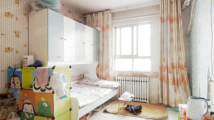 网通宿舍二手房实景图