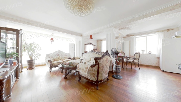 矿泉花园二手房实景图