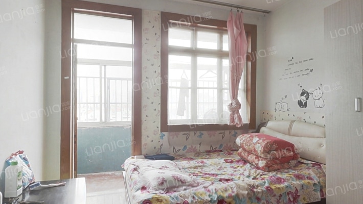 新华里二手房实景图