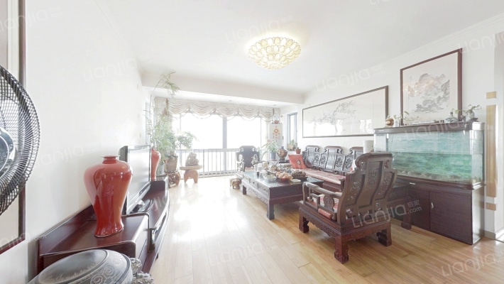 都市华庭二手房实景图