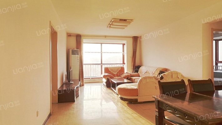 富登嘉小区二手房实景图