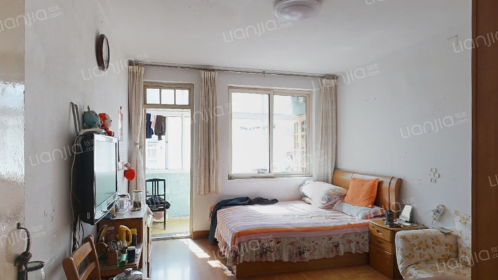 园林局职工宿舍二手房实景图