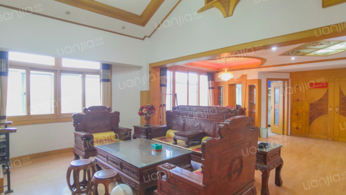 黄山花苑二手房实景图