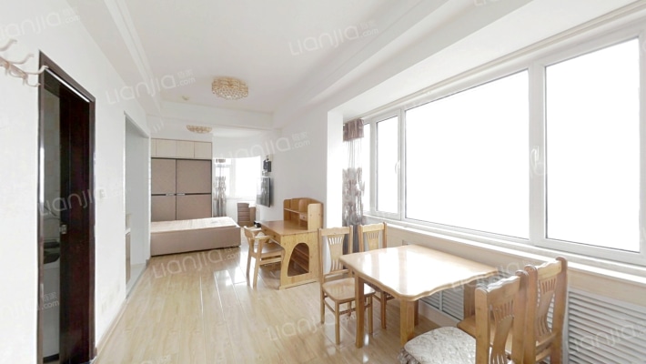 东方国际二手房实景图