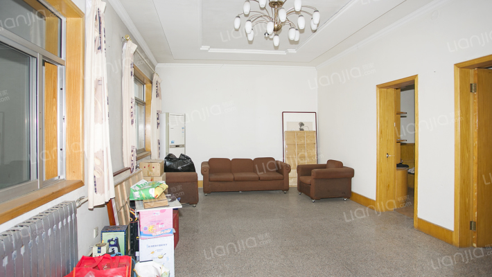 财政局小区二手房实景图