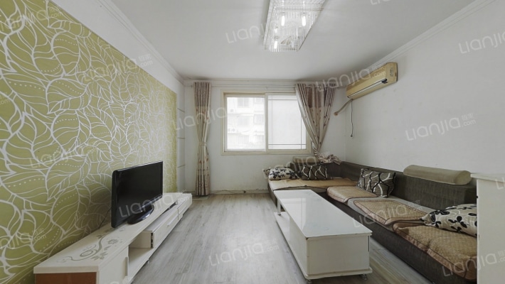 格林假日二手房实景图