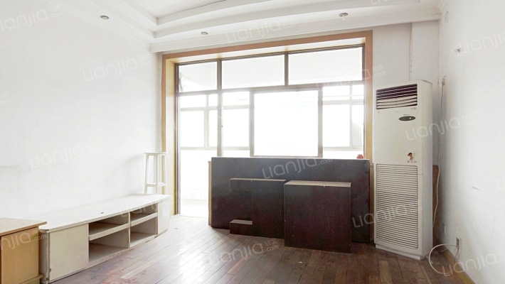 优胜南路8号院二手房实景图