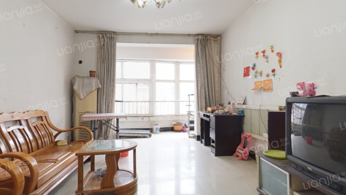 都市华庭二手房实景图