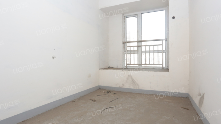 东方玉龙居 纯毛坯 南北通透 仁和路地铁口