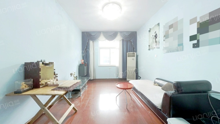 银海花园南区二手房实景图