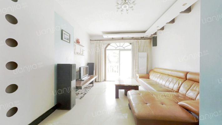 伊甸园二手房实景图