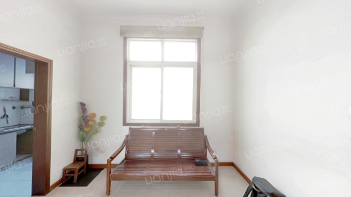 桥机社区二手房实景图