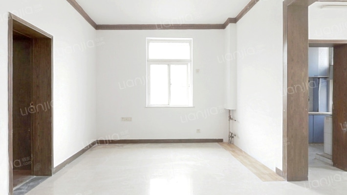 交通厅宿舍二手房实景图