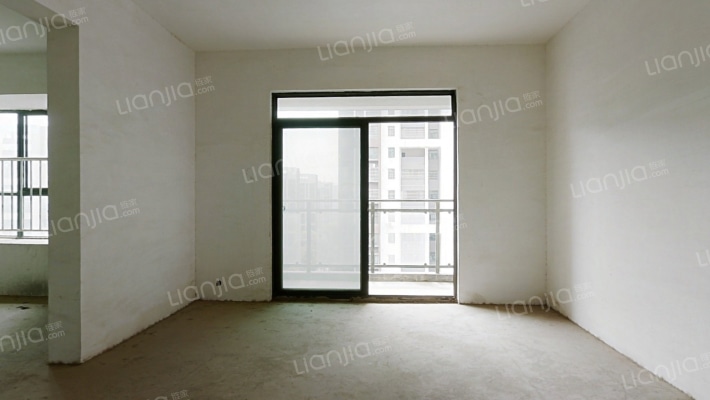 江郡华府二手房实景图